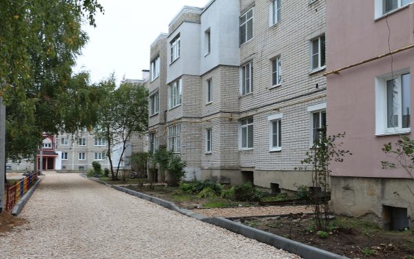 В Борском округе благоустраивают девять дворовых территорий