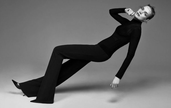 Бренд Zara раскритиковали после съемки рекламы с нижегородской моделью Натальей Водяновой