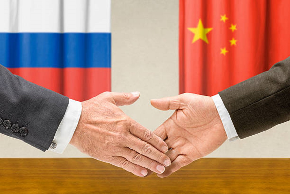 Политолог назвал многополярный мир общей целью России и Китая