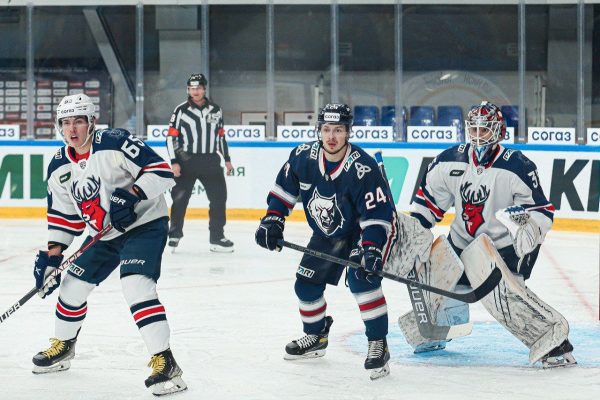 Глеб Никитин поздравил «Торпедо» с победой над «Нефтехимиком»