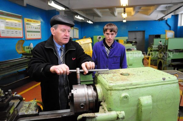 В России призвали популяризировать среднее инженерно-техническое образование