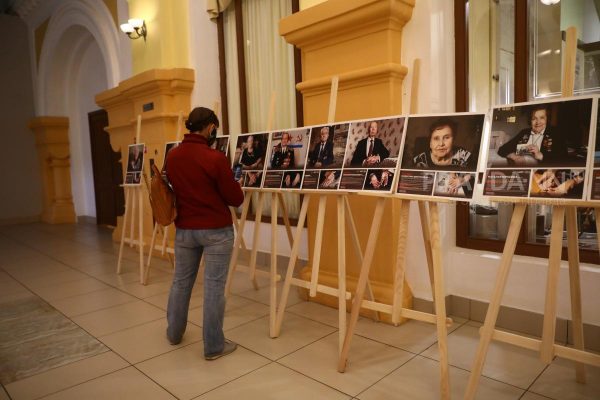Фотодокументальная выставка «Город трудовой доблести» откроется в городской Думе Нижнего Новгорода