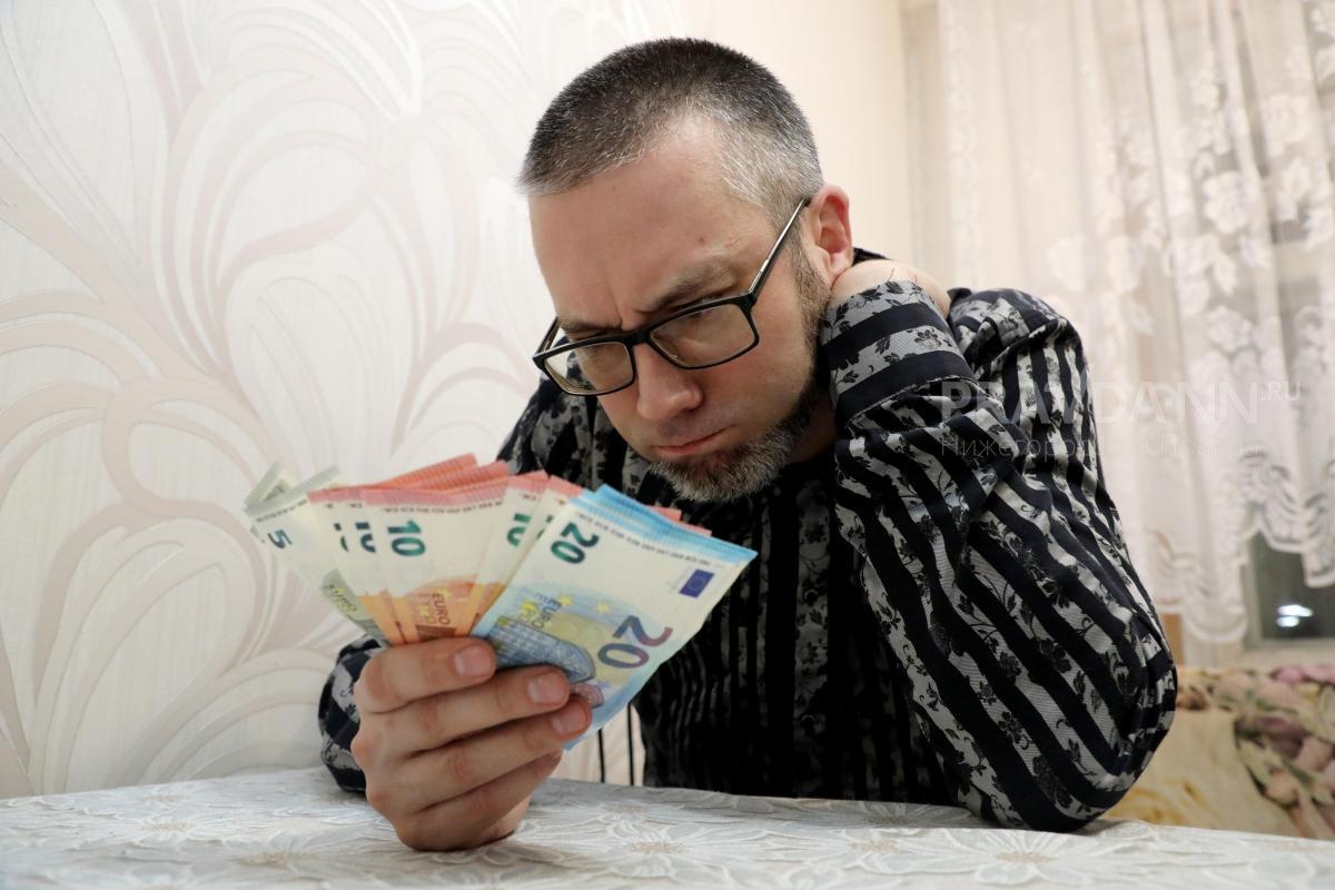 Экономист Алексей Зубец не согласился с прогнозом Bloomberg о длительной рецессии