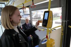 Более 200 валидаторов установили в нижегородских автобусах с начала года