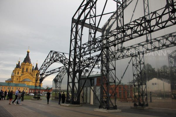 Движение на Стрелке ограничили в Нижем Новгороде до вечера 9 сентября