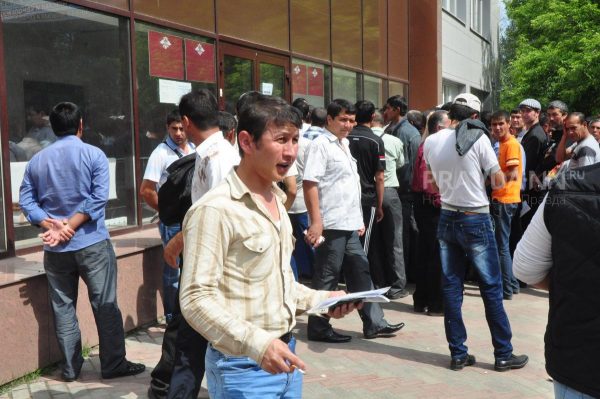 Большая часть нижегородцев поддерживают идею обязательной воинской службы иммигрантов