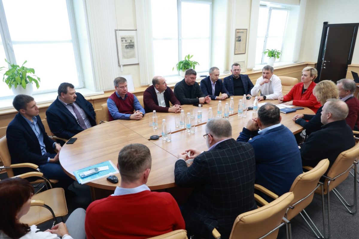 Иван Носков провел очередное заседание Совета директоров промышленных предприятий