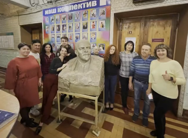 Бюст Ленина освободили из стены балахнинского ДК «Волга»