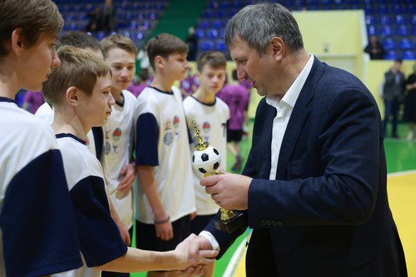 Восьмой футбольный турнир «Оранжевая бутса» прошел в Дзержинске