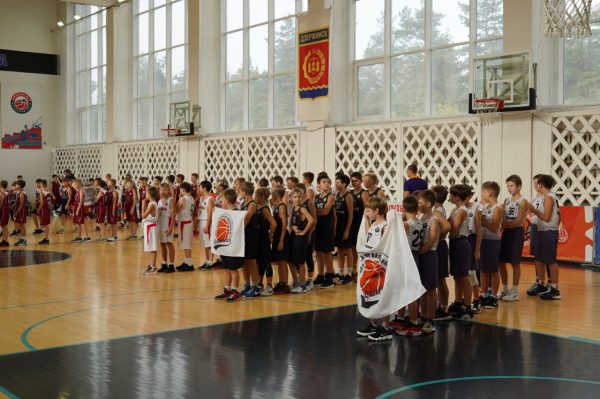 Дзержинской спортивной школе № 1 имени Э.А. Папертева исполнилось 75&nbsp;лет