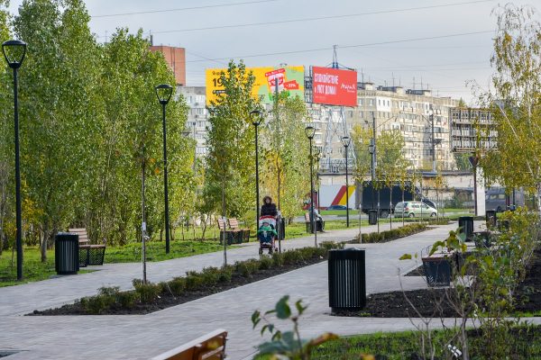 Газоны, фонтаны и велодорожки: нижегородцы гуляют по обновленным паркам и скверам