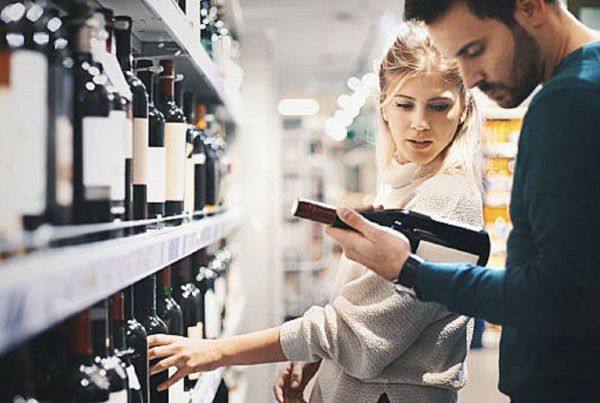 Грозит ли нижегородцам дефицит алкоголя к Новому году?