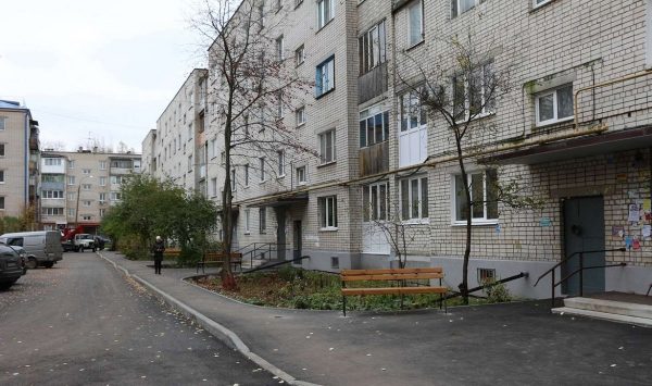 Работы по благоустройству девяти дворовых территорий в городском округе город Бор завершены