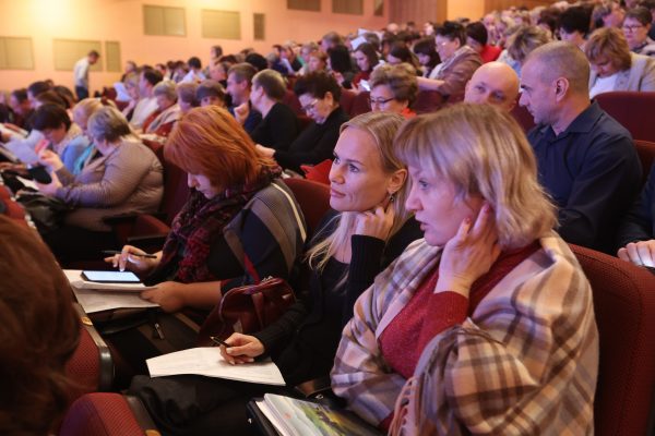 Дзержинск стал площадкой областных учебно-тренировочных сборов для директоров школ