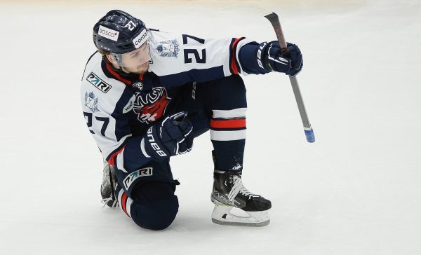 За секунду до завершения овертайма хоккеисты «Торпедо» забросили победную шайбу