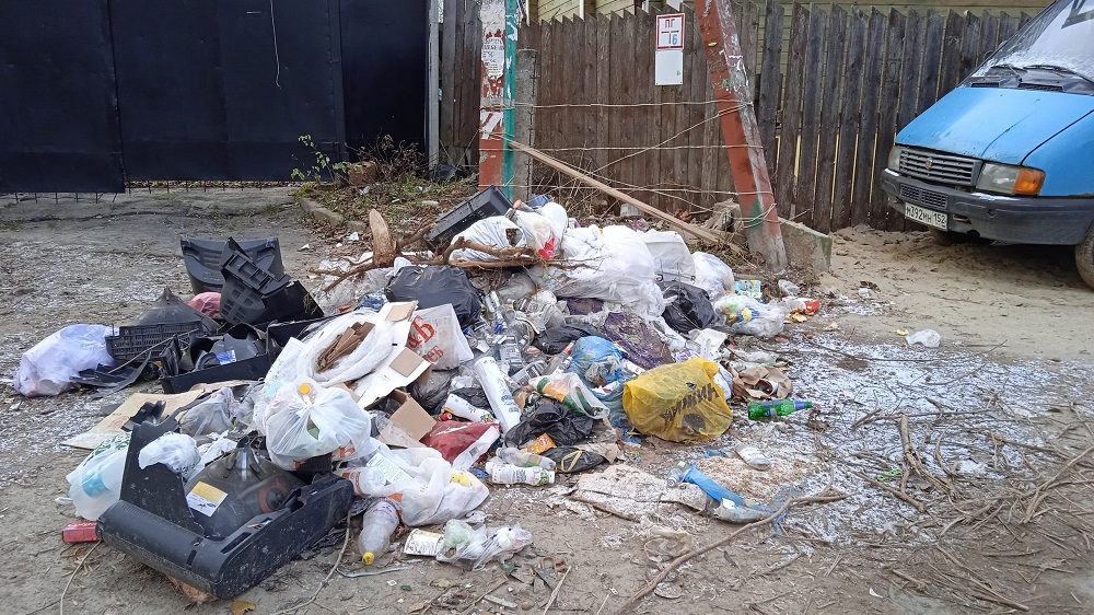 Дополнительные мусорные контейнеры могут появиться в частном секторе у Щелоковского хутора