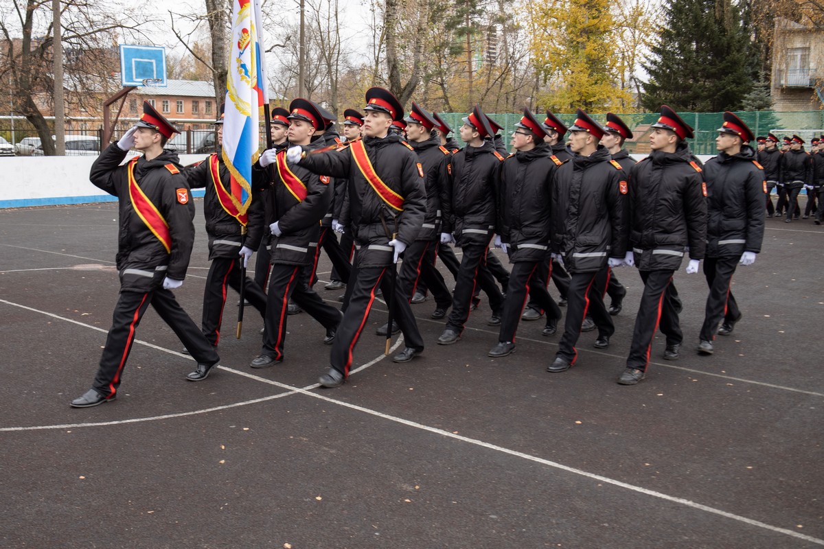 Воспитанники Нижегородской кадетской школы на репетиции