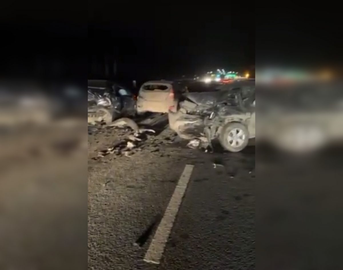 Авария с участием четырех автомобилей произошла в Дзержинском районе