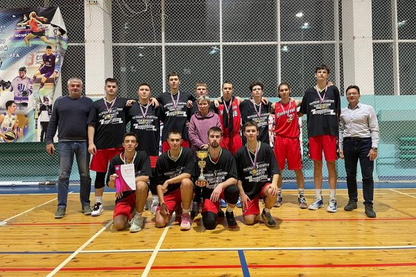 Студенты Мининского университета победили на соревнованиях ПФО по баскетболу