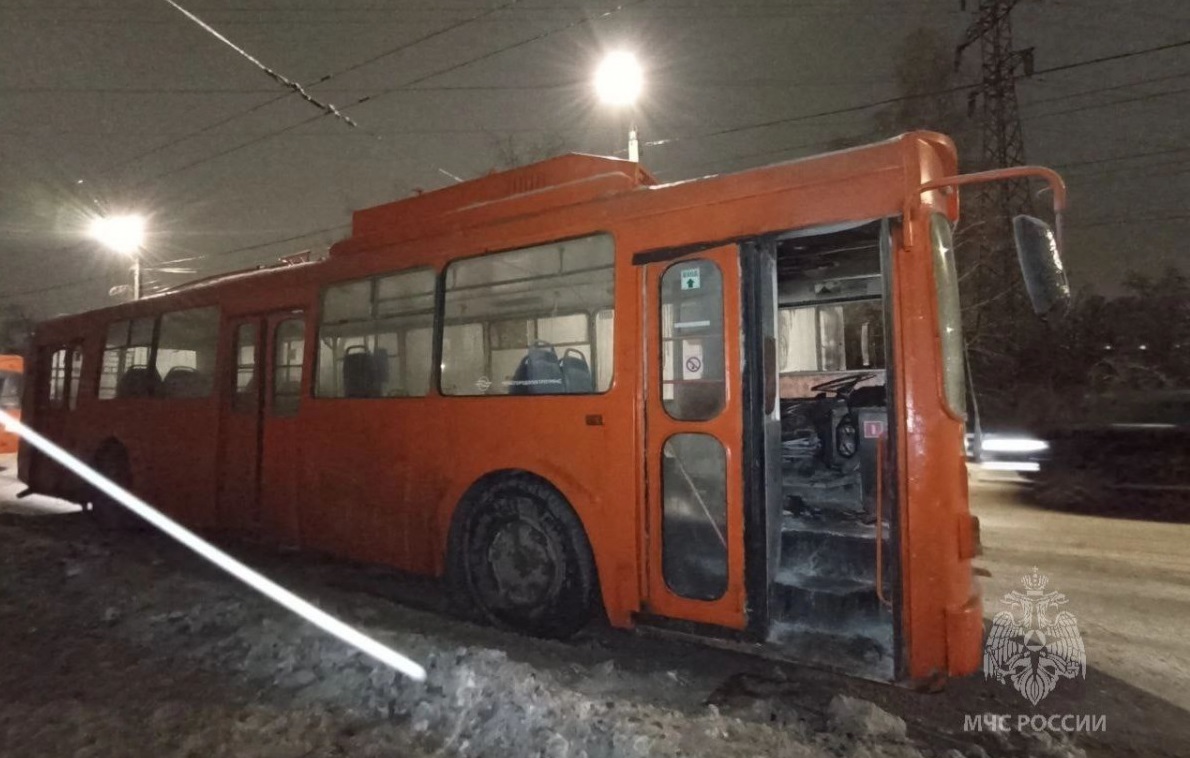 Троллейбус загорелся в Нижнем Новгороде
