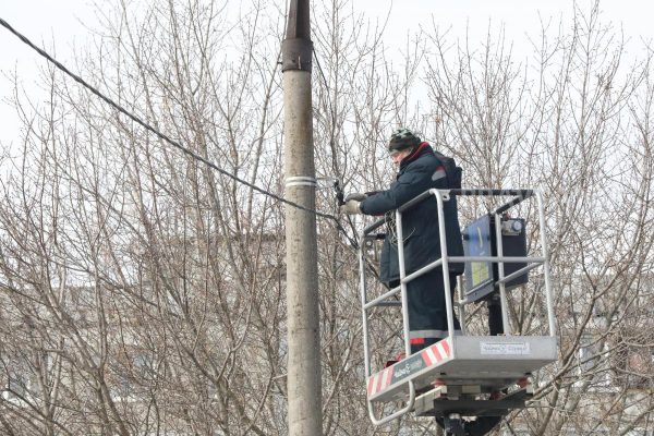 За прошедшие сутки электроснабжение восстановили более 3,5 тысячам жителей Нижегородской области
