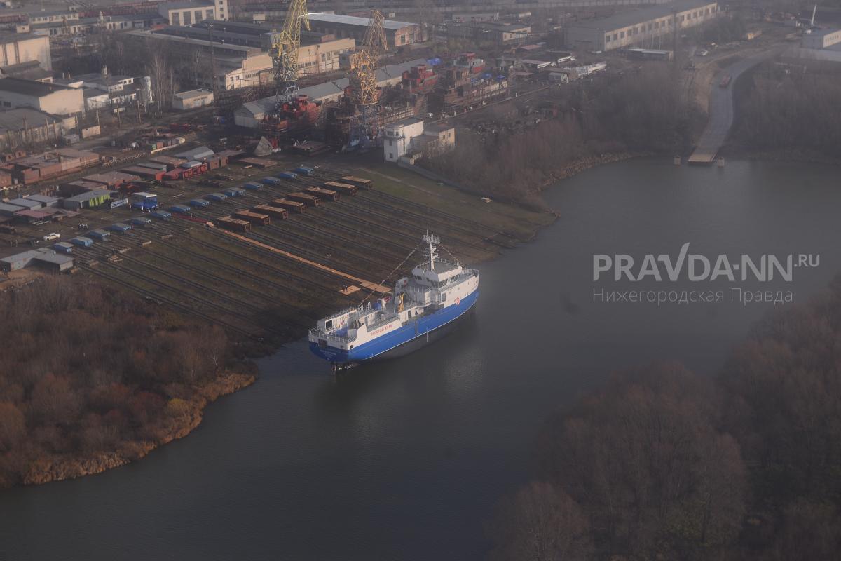 57-метровый краболов-процессор «Капитан Манжолин» спустили на воду в Навашине