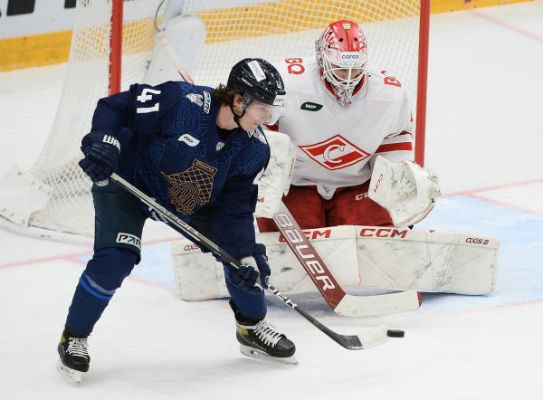 Возвращение Игоря Ларионова пошло на пользу хоккеистам «Торпедо»