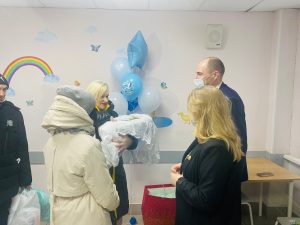 Нижегородку, в&nbsp;14‑й раз ставшую мамой, выписали из&nbsp;перинатального центра Борской ЦРБ