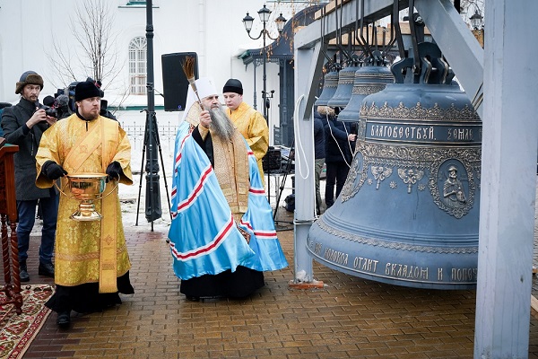 В Нижнем Новгороде освятили колокола для храма в честь Вознесения Господня на Ильинке