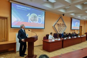 Проблемы реиндустриализации, производительности и импортовытеснения обсудили в политехе