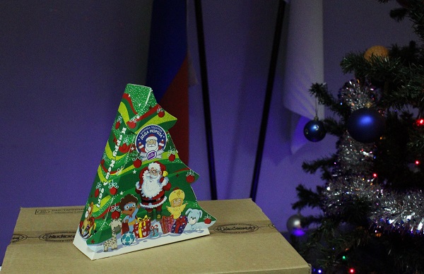 Дети военнослужащих и из многодетных семей Автозаводского района получат сладкие новогодние подарки