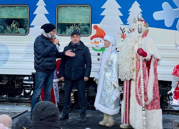 3 400 малышей встретили поезд Деда Мороза в Нижнем Новгороде