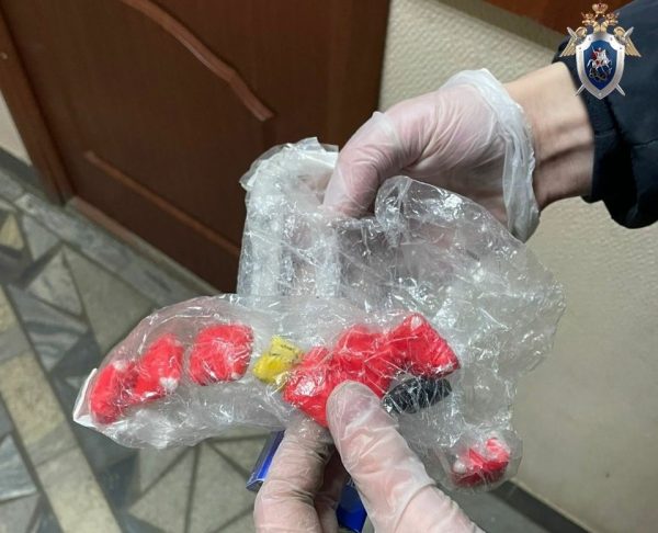 Полицейского обвиняют в торговле наркотиками в Нижнем Новгороде