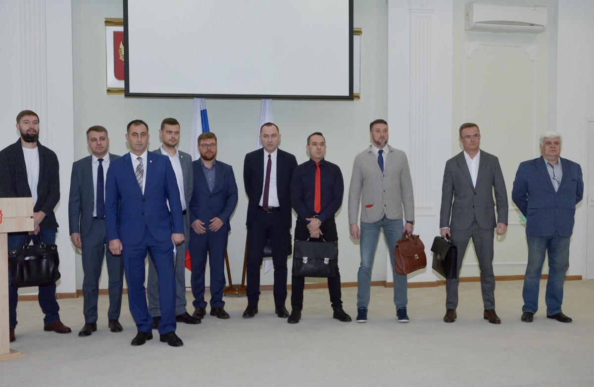 Пять из десяти претендентов на должность главы администрации Нижегородского района прошли на следующий этап