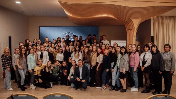 Мининский университет провел “Школу лидеров” для студентов вуза