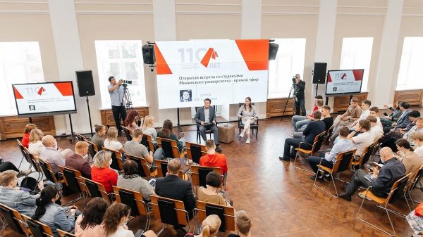 Ректор Мининского университета Виктор Сдобняков встретится со студентами вуза