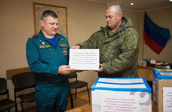 Нижегородские сотрудники МЧС направили гуманитарную помощь спасателям из ДНР и ЛНР