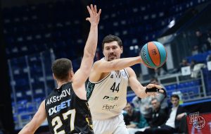 БК «Пари НН» во второй раз в сезоне одолел саратовский «Автодор»