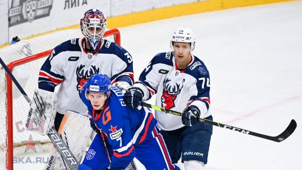Впервые с 2015 года хоккеисты «Торпедо» выиграли в Санкт-Петербурге