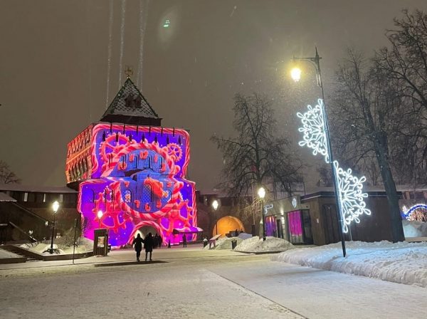 Инсталляция на Дмитриевской башне Нижегородского Кремля будет работать до 8 января