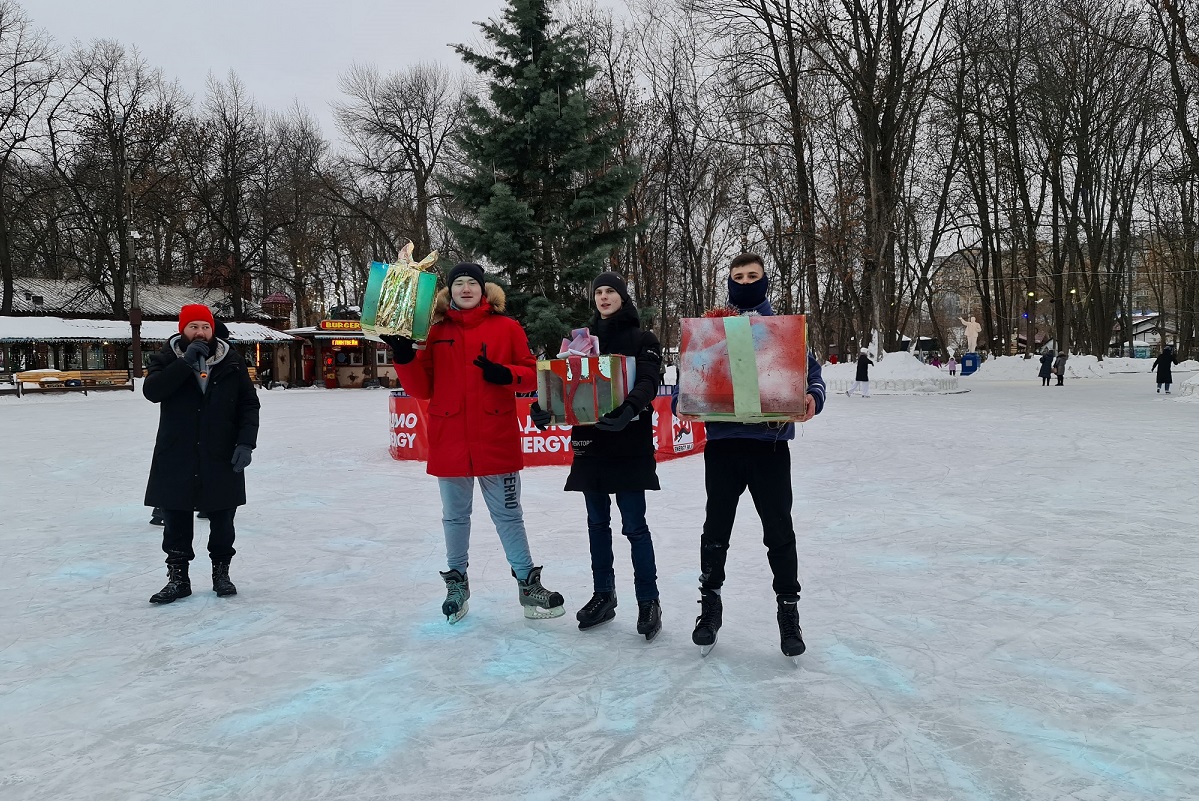 Студенты собрались на «Зимние забавы» в Канавинском районе Нижнего Новгорода