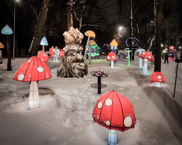 Выставка сказочных световых фигур досрочно закрылась в парке Свердлова