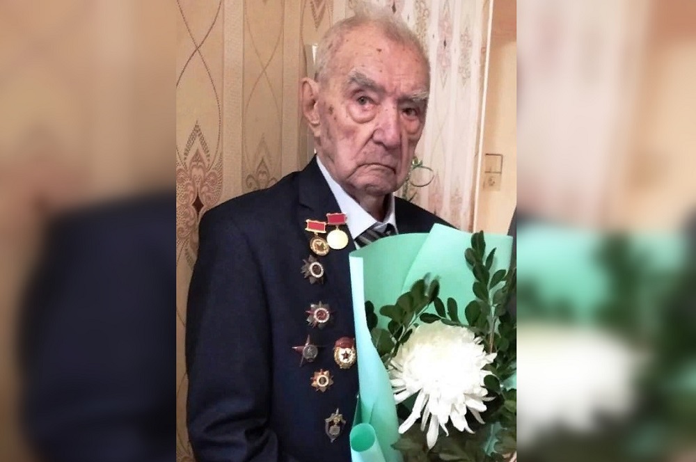 100 лет исполнилось ветерану Великой Отечественной войны Борису Кабанину