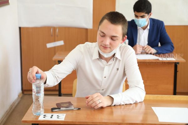 В «Школе 800» Нижнего Новгорода начинаются очные испытания