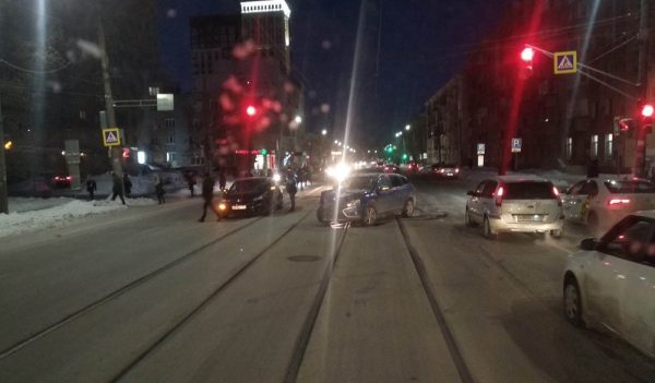 Трамваи №3 и №27 временно не работают в Нижнем Новгороде из-за ДТП