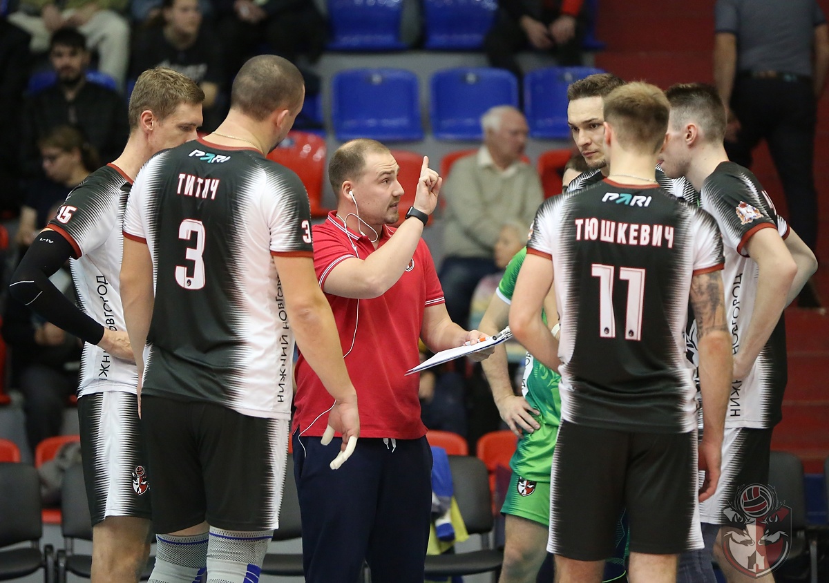 Седьмое поражение подряд потерпели волейболисты нижегородской АСК