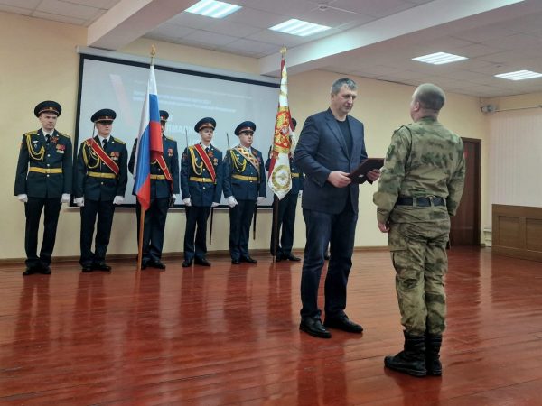 В Нижегородской области отличившимся в ходе СВО росгвардейцам вручены госнаграды