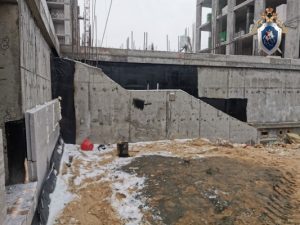 Сотрудники Гострудинспекции начали расследование из-за взрыва газового баллона на улице Правдинской