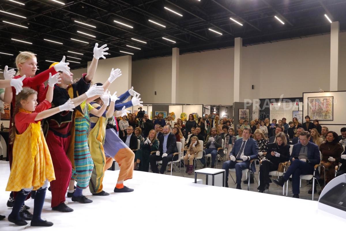 Нижегородцы собрали больше 2 млн рублей на благотворительном аукционе на выставке «Арт Мир»