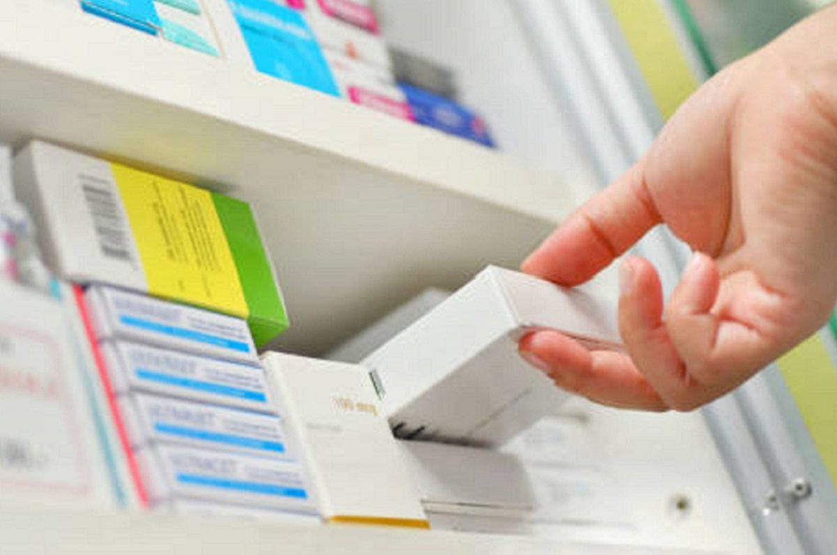 Как будут бороться с нехваткой лекарств в нижегородских аптеках